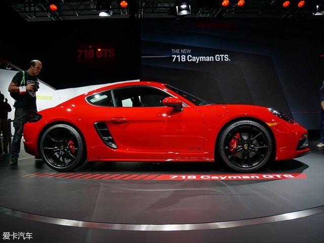 在本屆洛杉磯車展上，保時捷718 cayman GTS正式發布亮