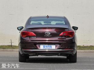 中國品牌轎車誰更強(qiáng) 紅旗H5競品對比