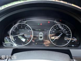 中國品牌轎車誰更強(qiáng) 紅旗H5競品對比