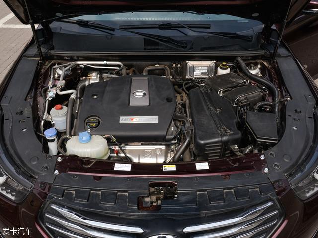 中國品牌轎車誰更強(qiáng) 紅旗H5競品對比
