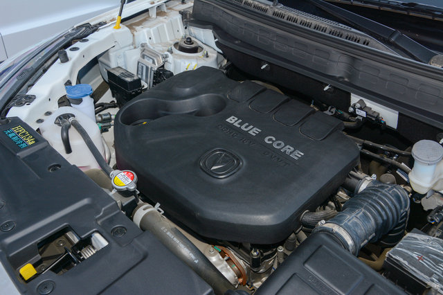 長安CS35 2017款 1.6L MT尊貴型