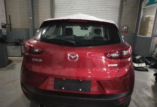 進口馬自達cx-3中國上市, 內飾品控有點意外