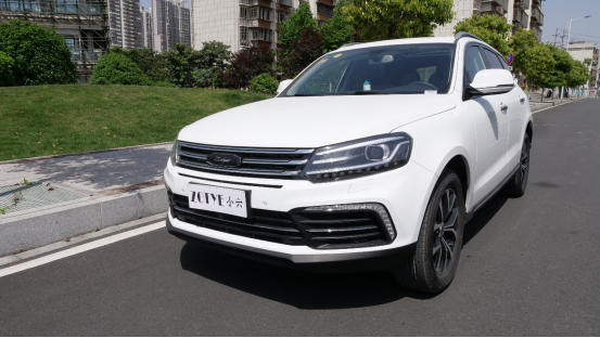 【6.7-新聞稿】眾泰t600美女車主路上遇拋錨，該怎么辦？338.png