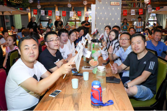 【石家莊站活動通稿】北京汽車燃情世界杯之旅登陸石家莊，眾車友盡享激情狂歡夜977.png