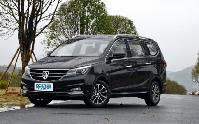 新車,MPV