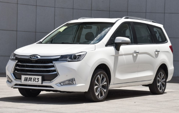 新車,MPV