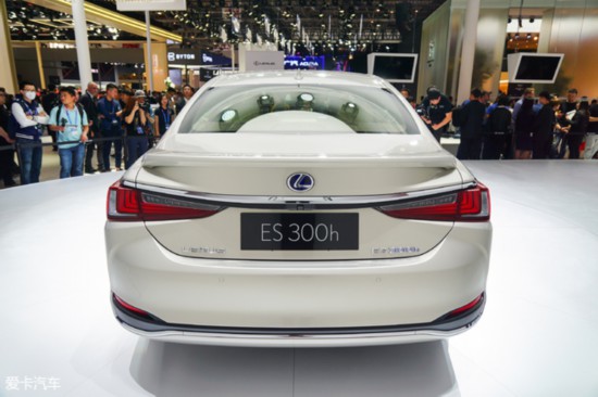 雷卡薩斯新車型,雷克薩斯ES
