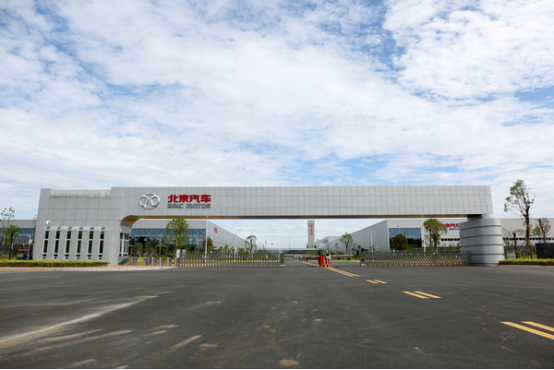 1.比肩沃爾沃 全新紳寶d50安全到骨子里2138.png