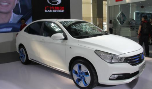 誠(chéng)意滿滿廣汽傳祺GS4插電混動(dòng)車型 消費(fèi)者新選擇