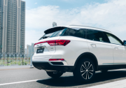 眾泰T500與東風(fēng)580，哪款車更技高一籌？