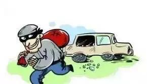 停車真的有講究 這樣三個停車位 你會停哪兒