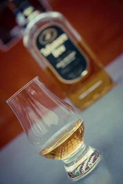 老司機們都看看 酒后這三種行為不開車也算酒駕