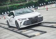 閱車無數的我為什么選了亞洲龍？