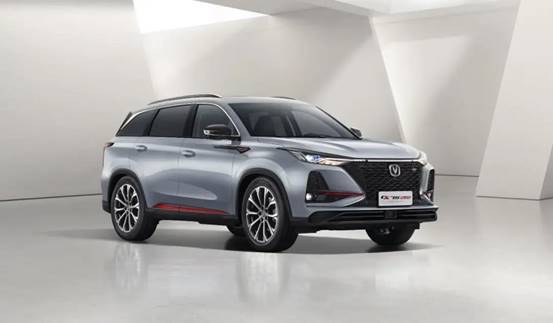 全新AX7馬赫版和長安CS75PLUS，誰更適合年輕家庭？