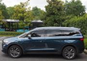 嘉際白金款用車分享：當(dāng)出行變?yōu)橐环N享受