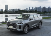 都市精英家庭出行“搭子”選哪款？看瑞虎8L對比RAV4