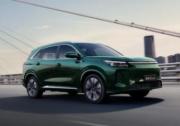 藍(lán)電E5榮登2024新能源混動(dòng)中型SUV年度質(zhì)量榜第二